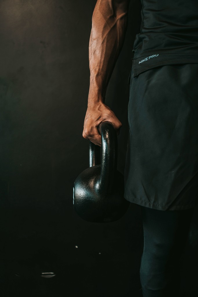 Athlete in a strength session